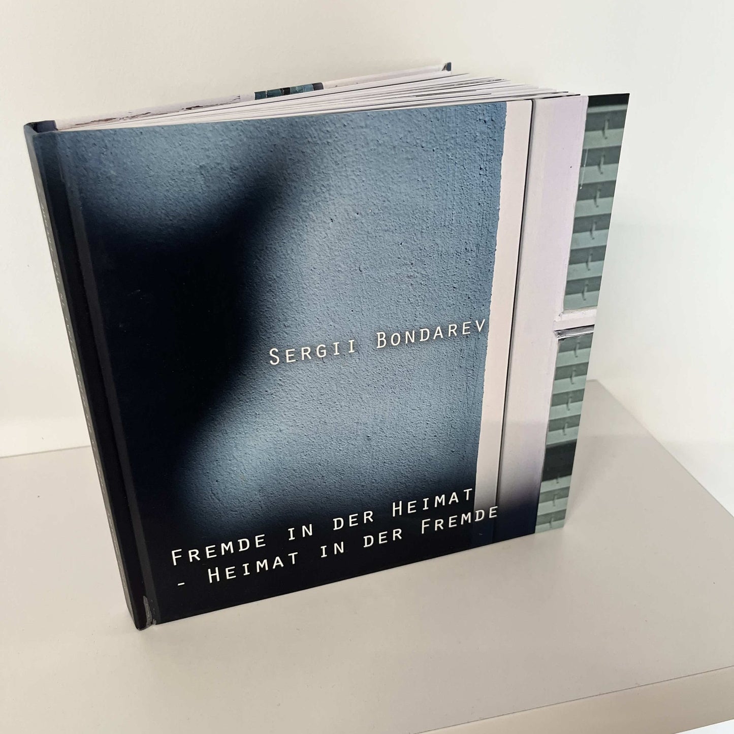 Fotoband Fremde in der Heimat - Heimat in der Fremde von Sergey Bondarev -